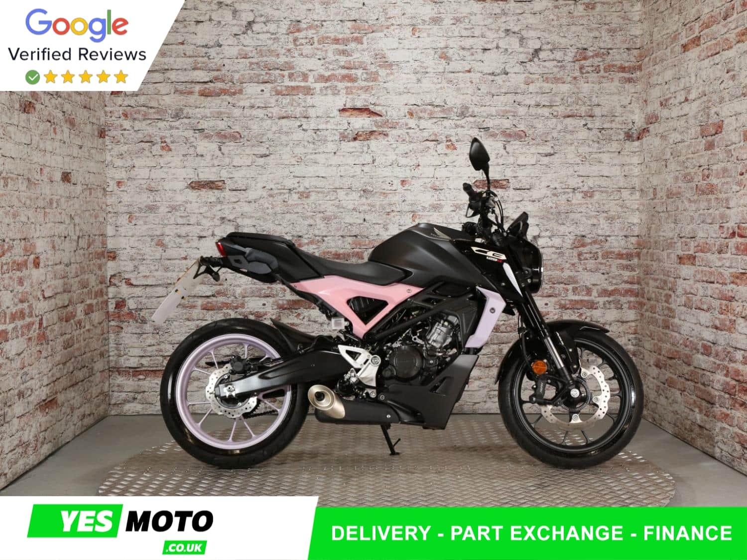 Honda CB125R - image 1 of 71