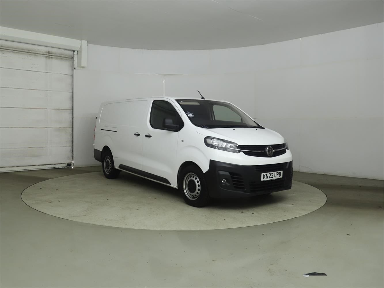 2022 Vauxhall Vivaro 2.0 VIVARO Dynamic 2.0 145 M6 L2H1 3100 in white — photo 1 of 12
