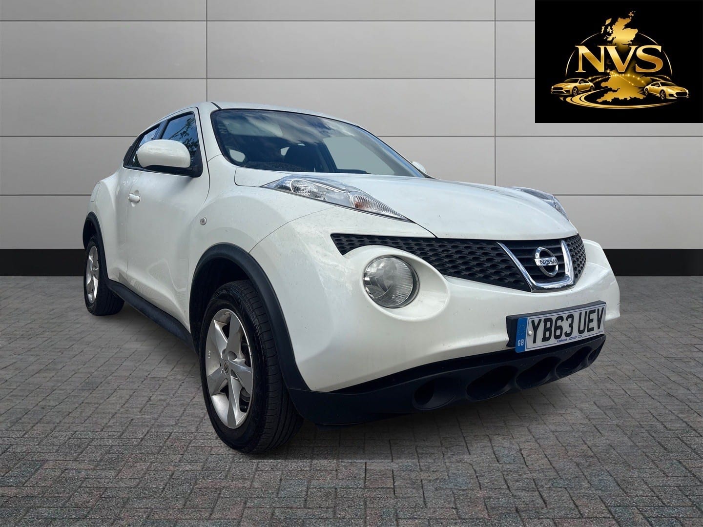 Nissan Juke - image 1 of 13