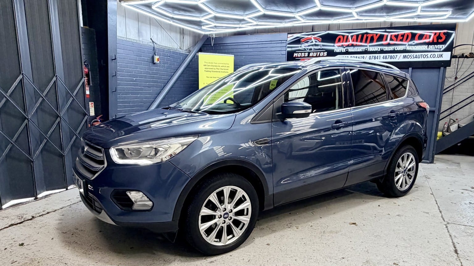 2019 Ford Kuga 1.5 T EcoBoost Titanium Edition in blue — photo 1 of 29