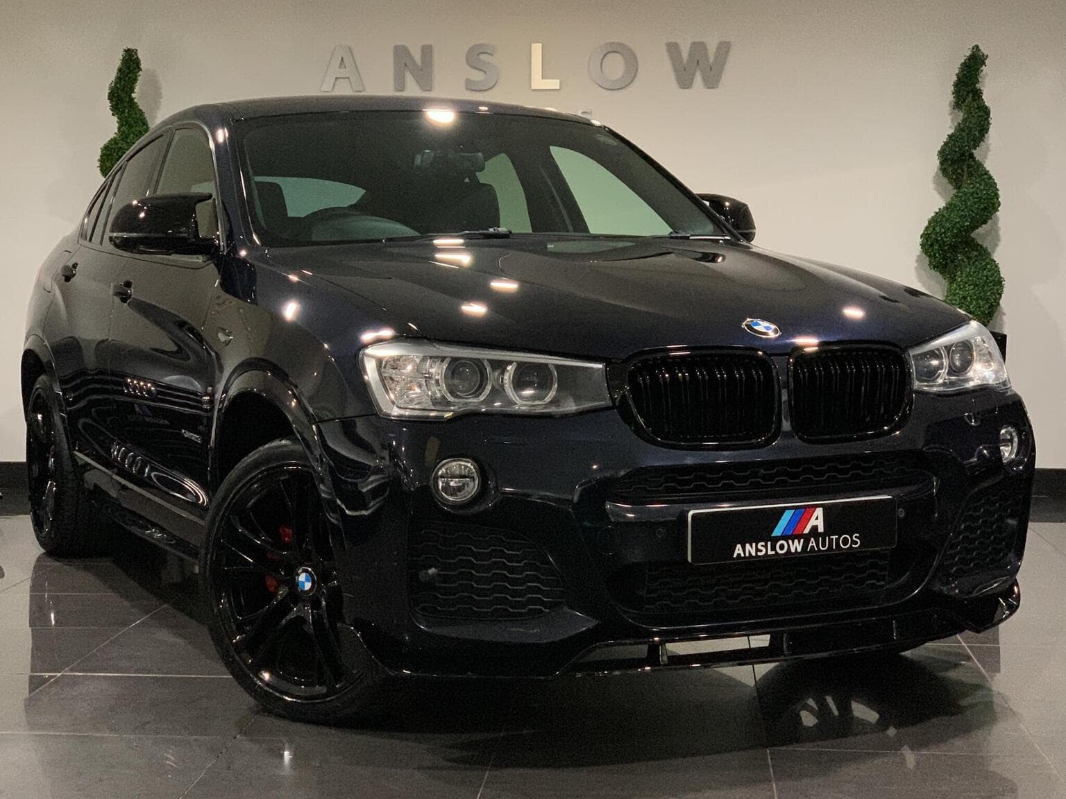 BMW X4 - image 1 of 100