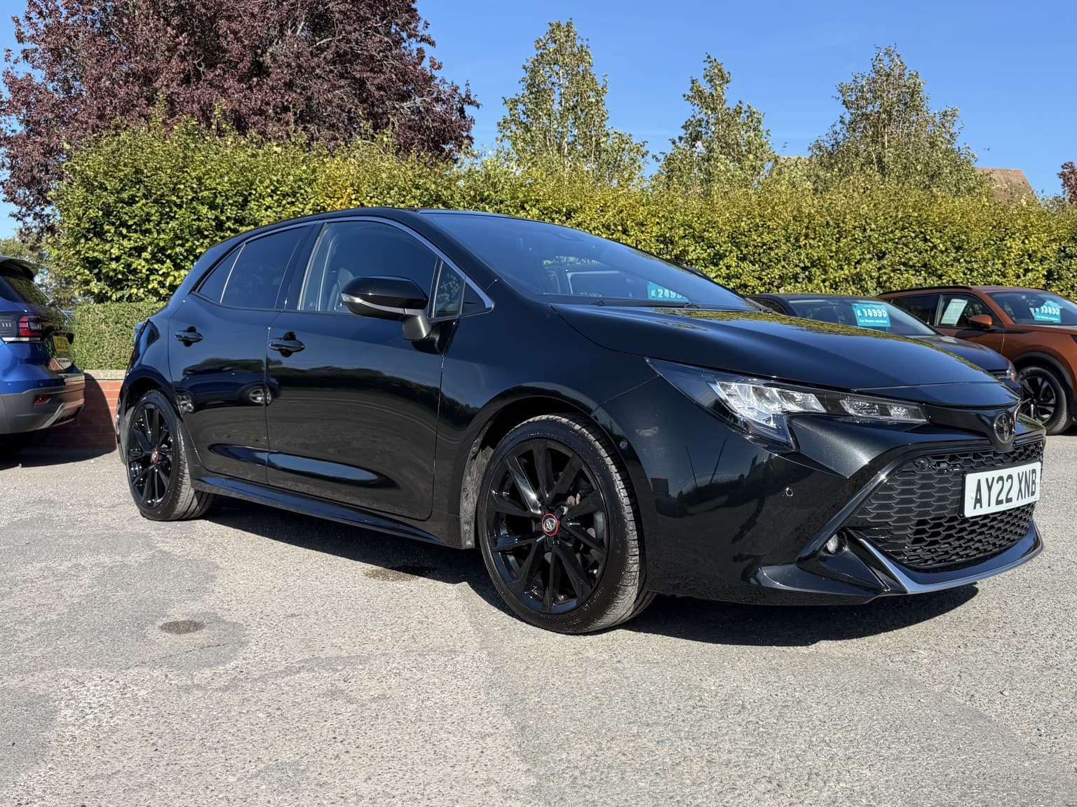 Toyota Corolla - image 1 of 41