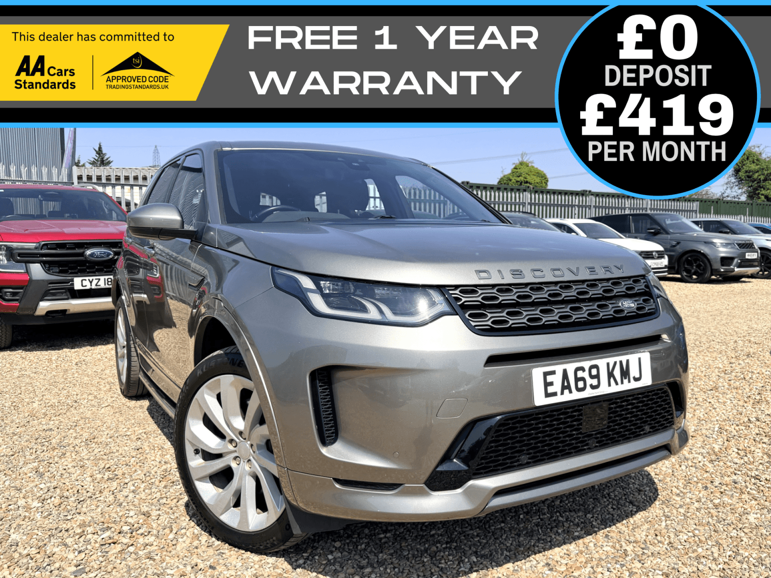 Land Rover Discovery Sport - image 1 of 32
