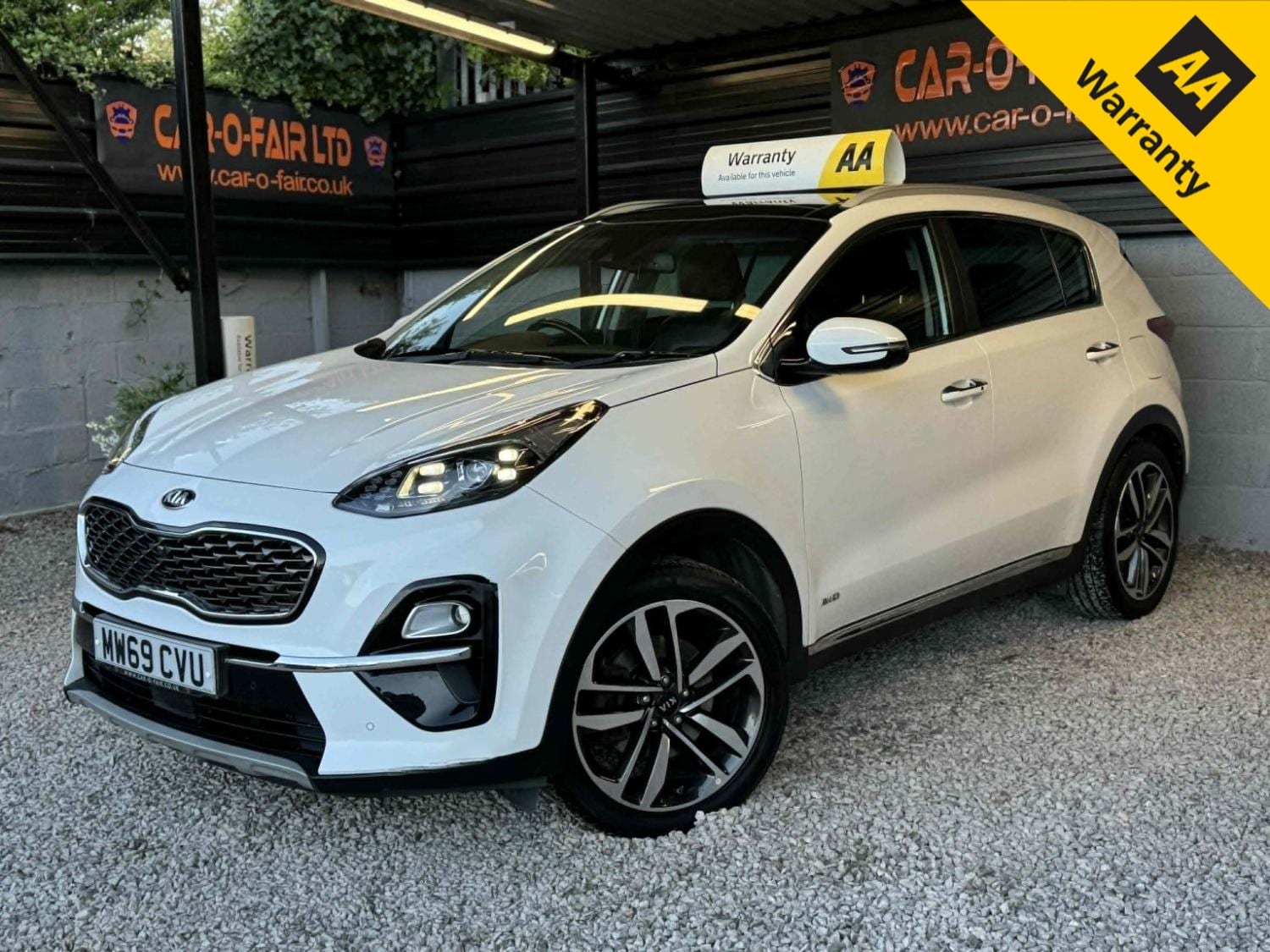 Kia Sportage - image 1 of 35