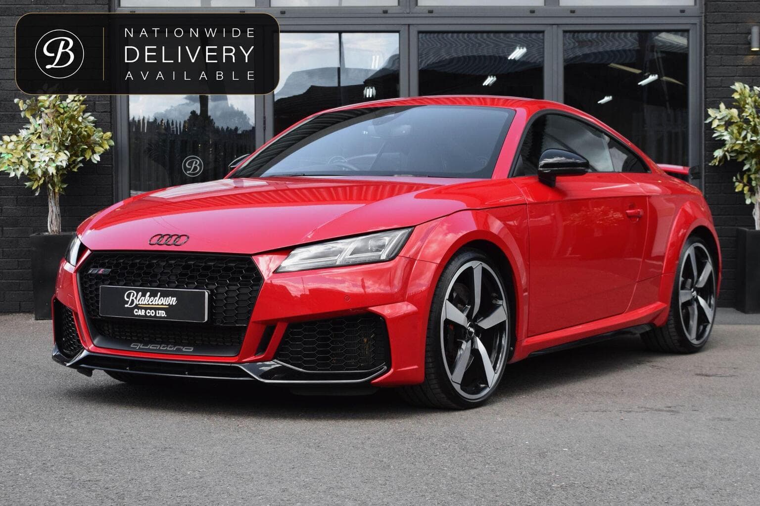 Audi TT RS - image 1 of 55