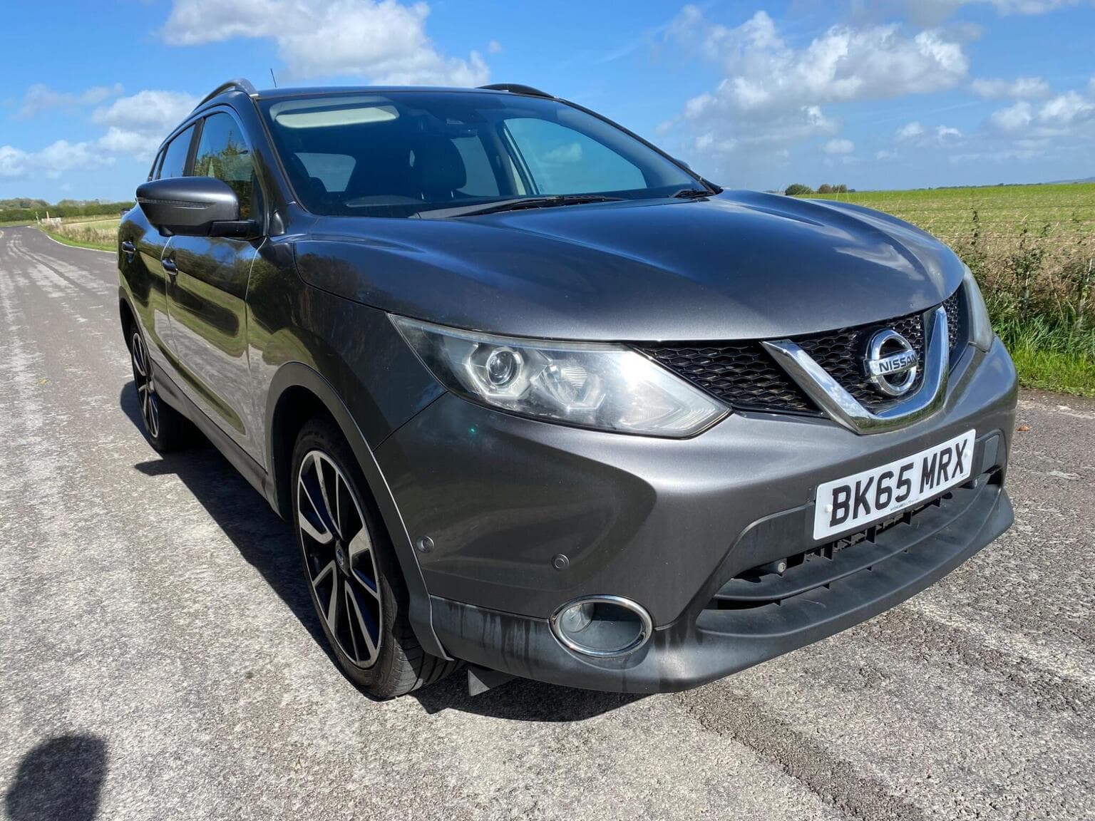 Nissan Qashqai - image 1 of 35