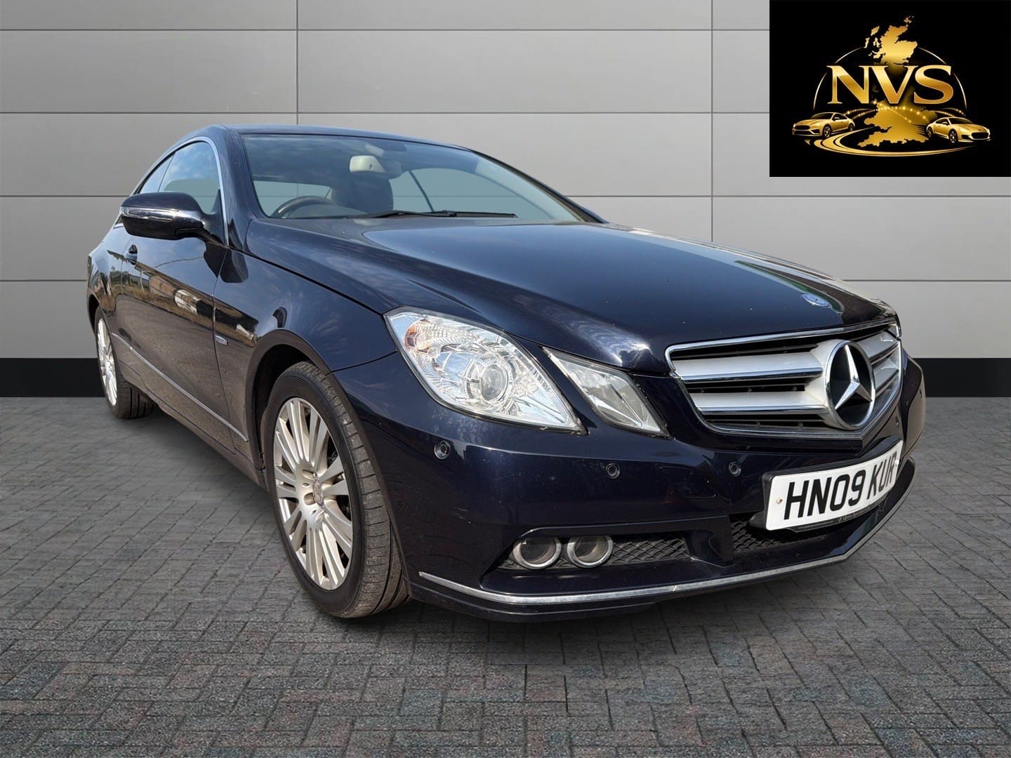 Mercedes-Benz E Class - image 1 of 13