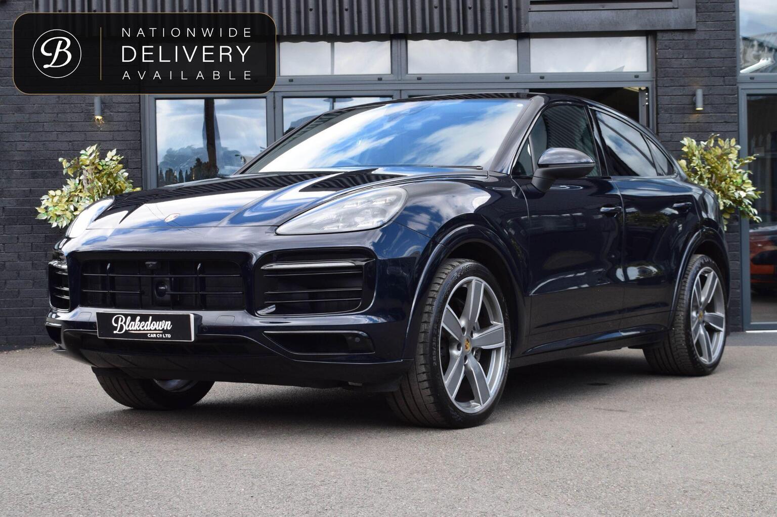 Porsche Cayenne - image 1 of 52