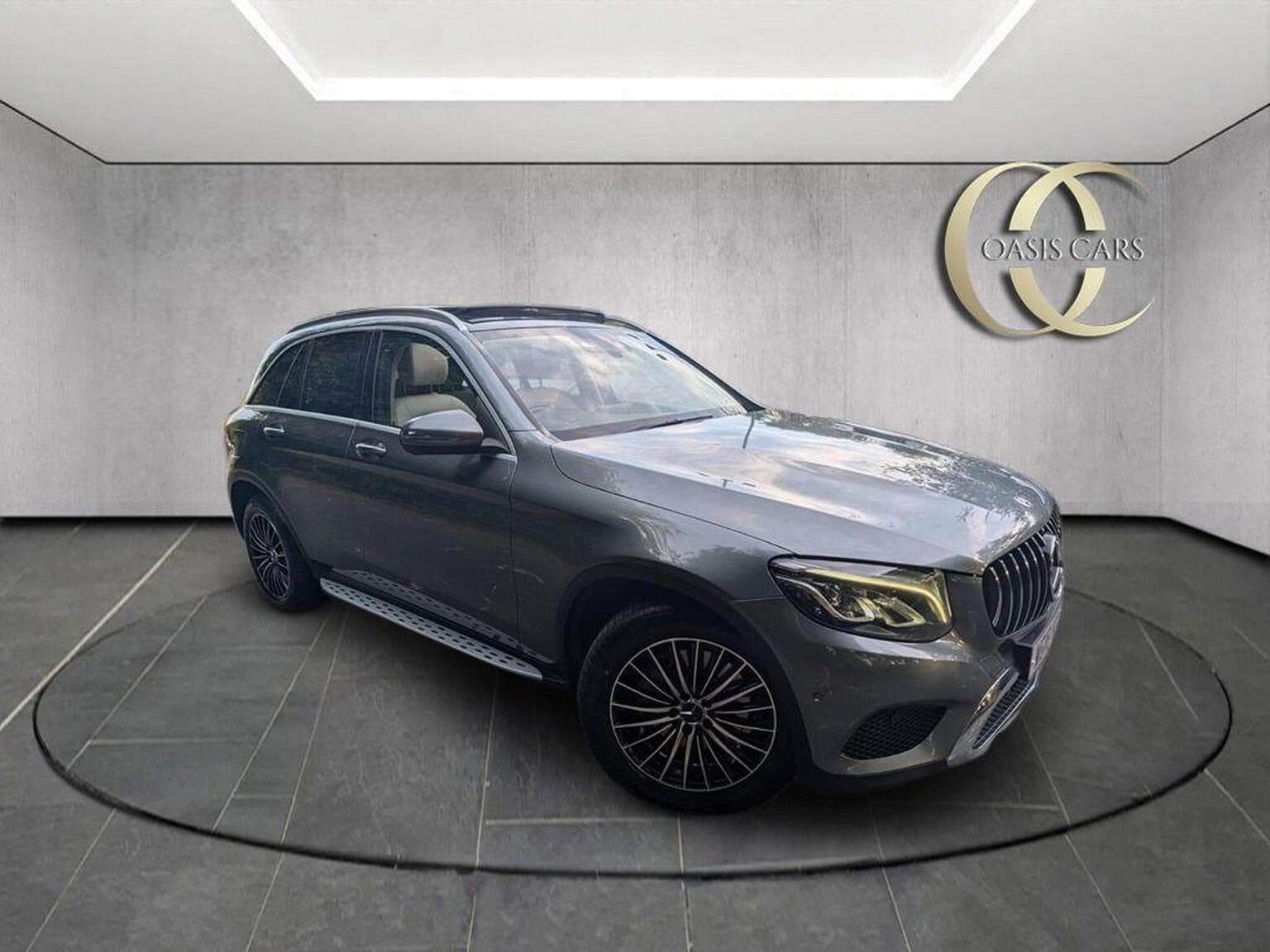 Mercedes-Benz GLC - image 1 of 17