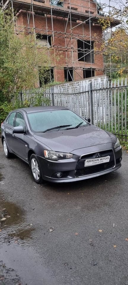 Mitsubishi Lancer - image 1 of 12