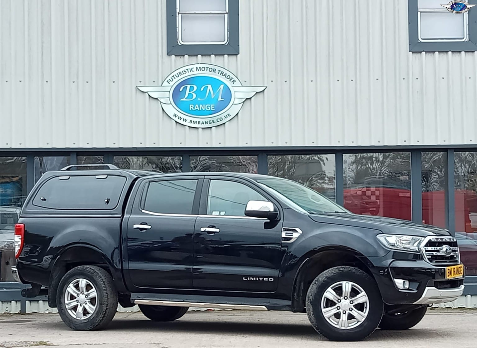 Ford Ranger - image 1 of 22