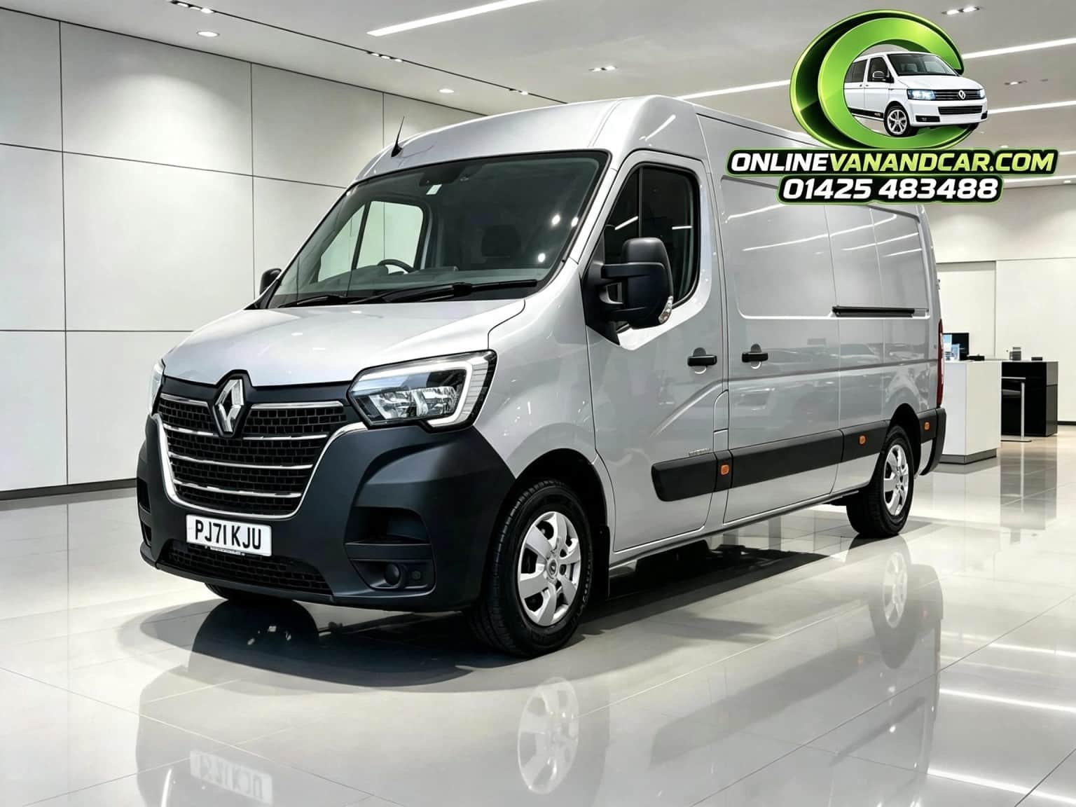 Renault Master - image 1 of 31