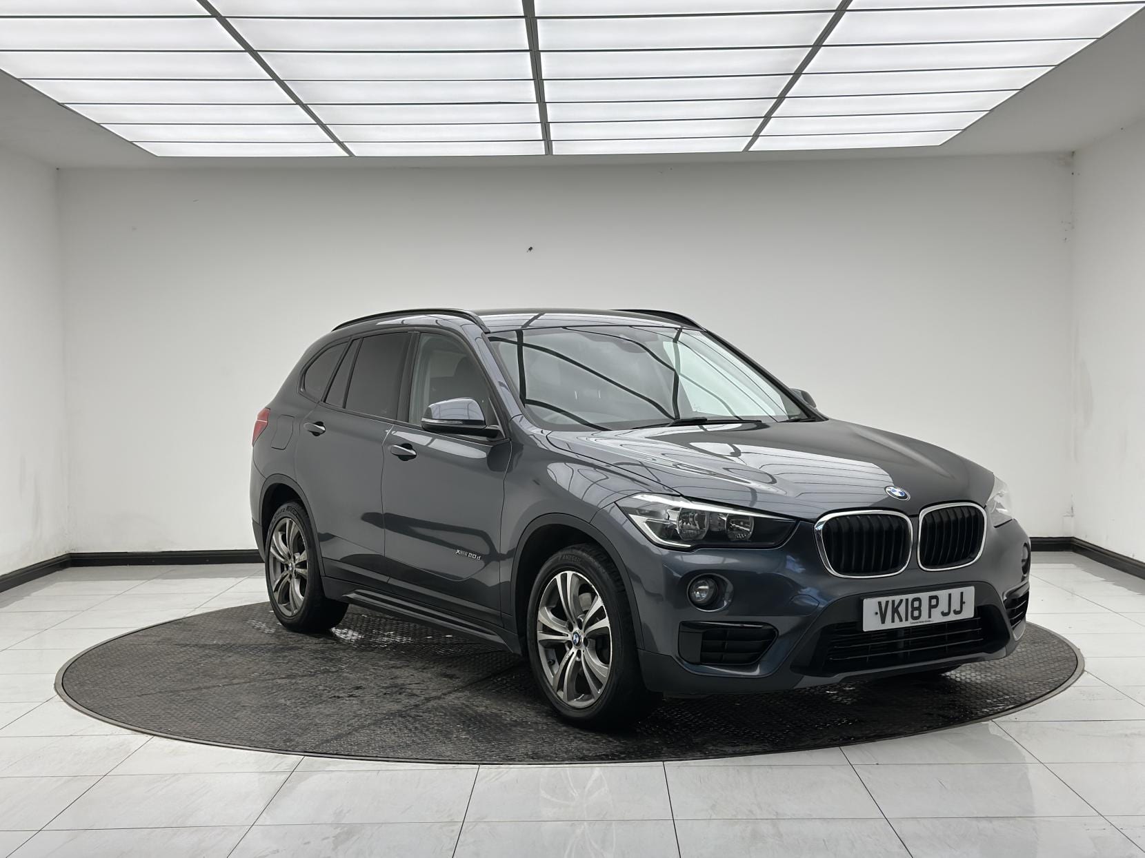 BMW X1 - image 1 of 56