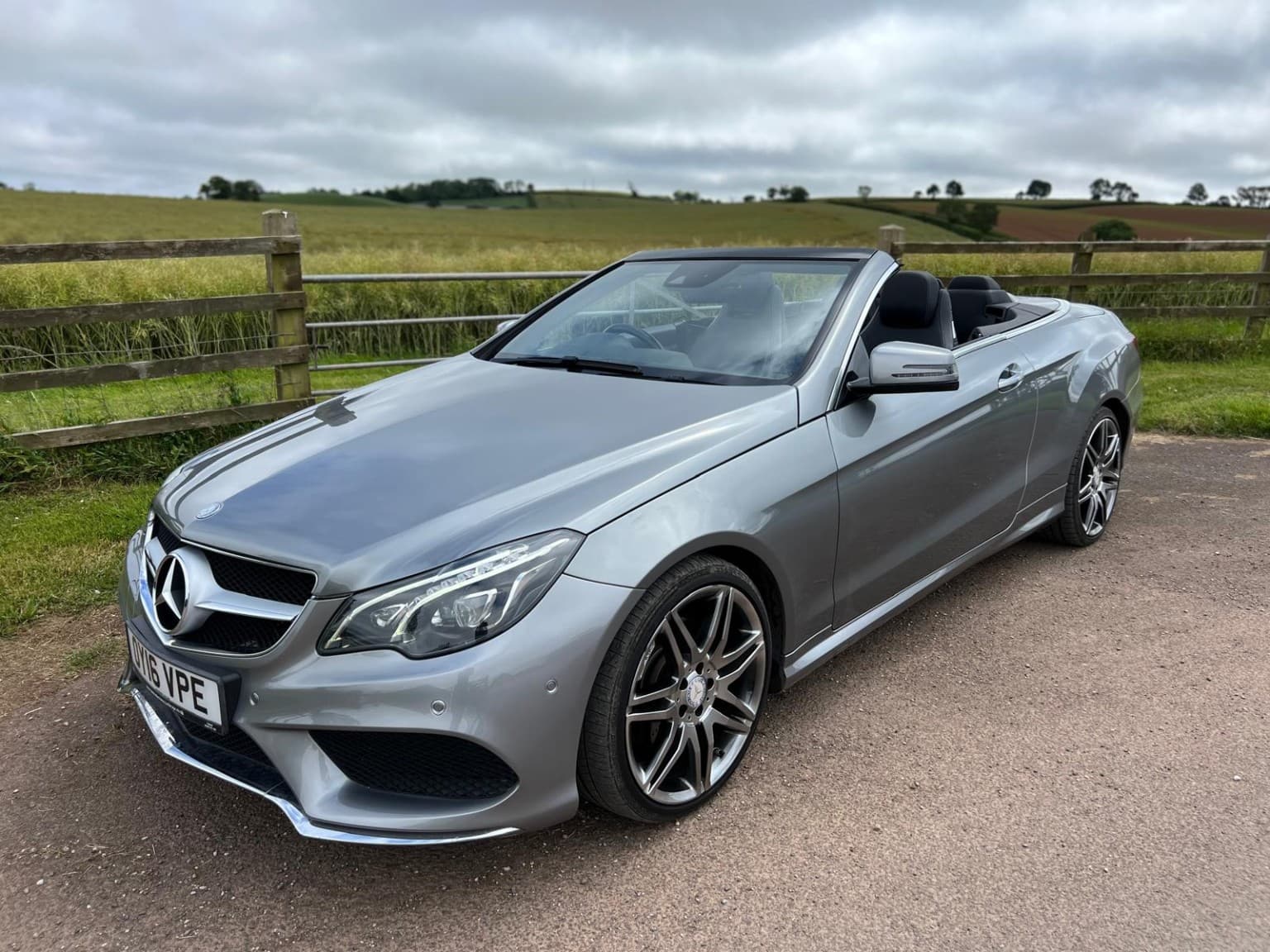 Mercedes-Benz E Class - image 1 of 13
