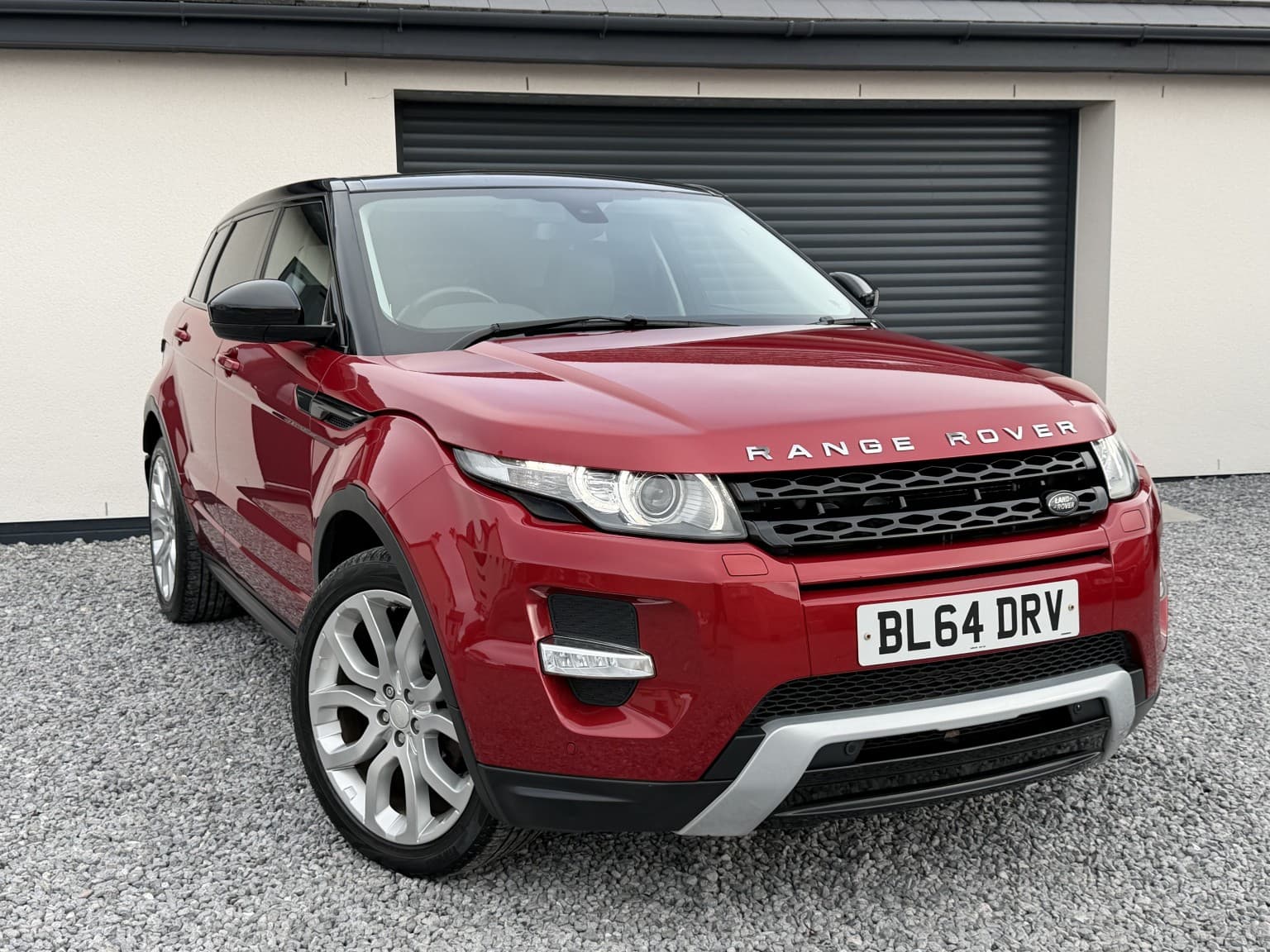 Land Rover Range Rover Evoque - image 1 of 34