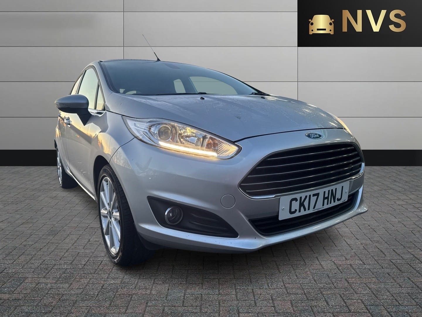 FORD FIESTA - image 1 of 13