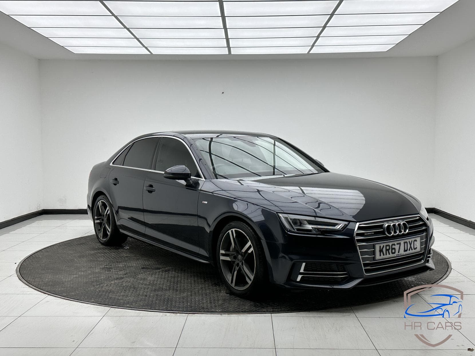 Audi A4 - image 1 of 52