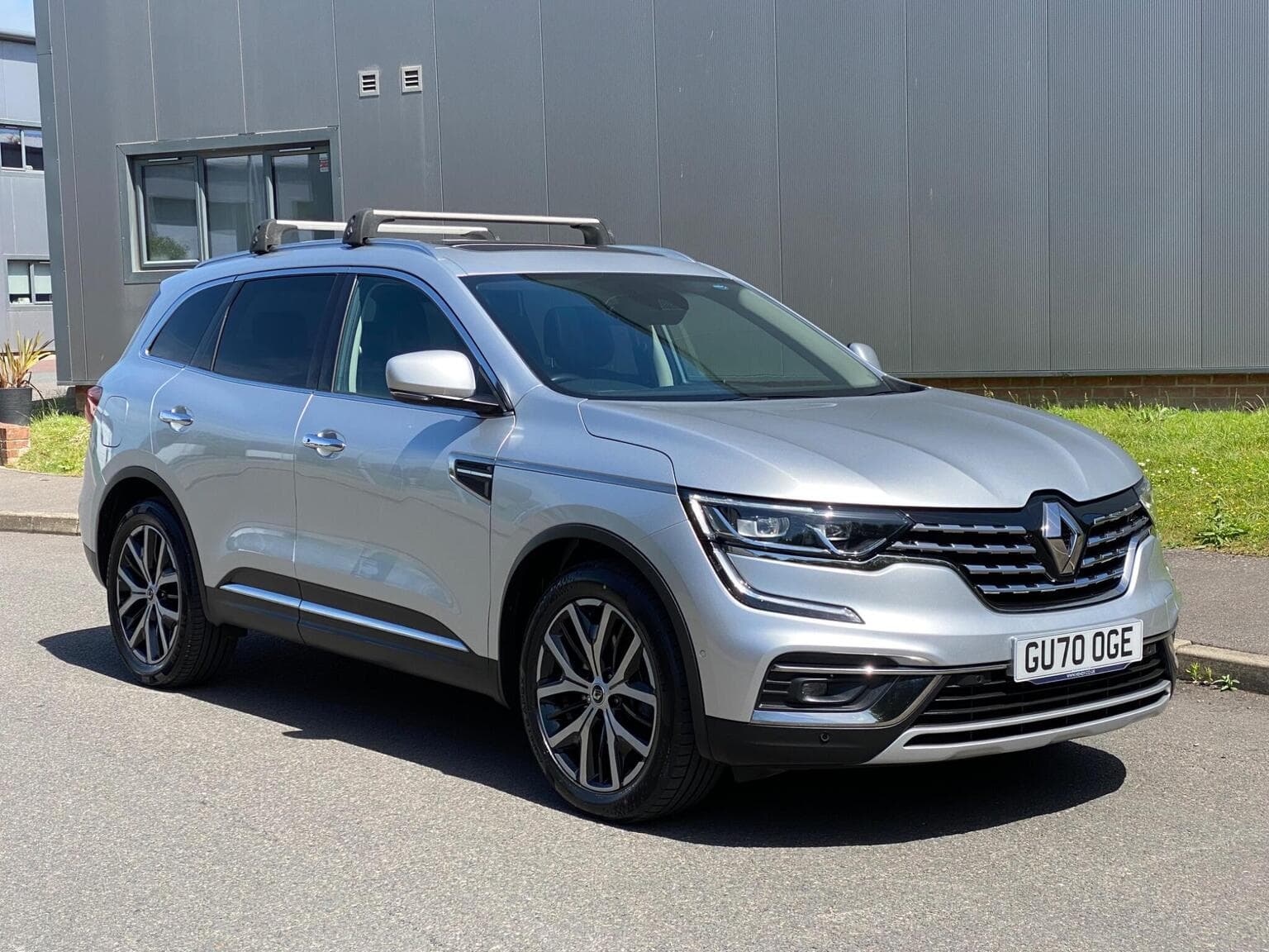 Renault Koleos - image 1 of 62