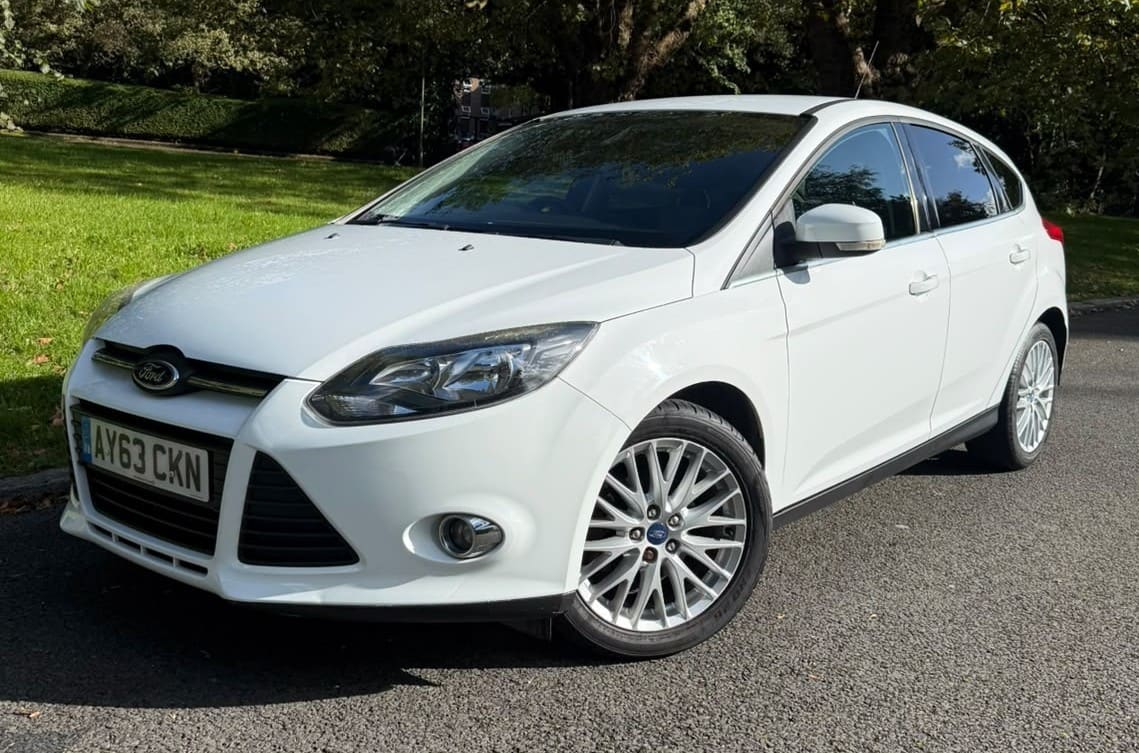 Ford Focus - image 1 of 33