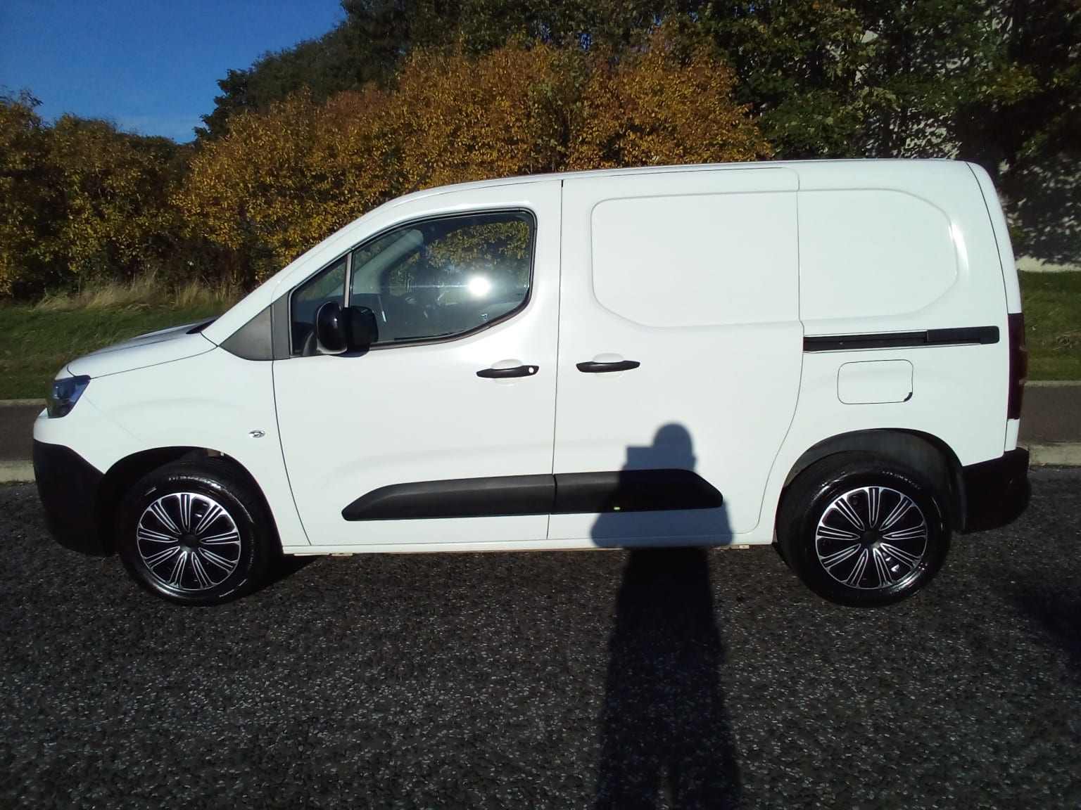 Citroen Berlingo - image 1 of 15
