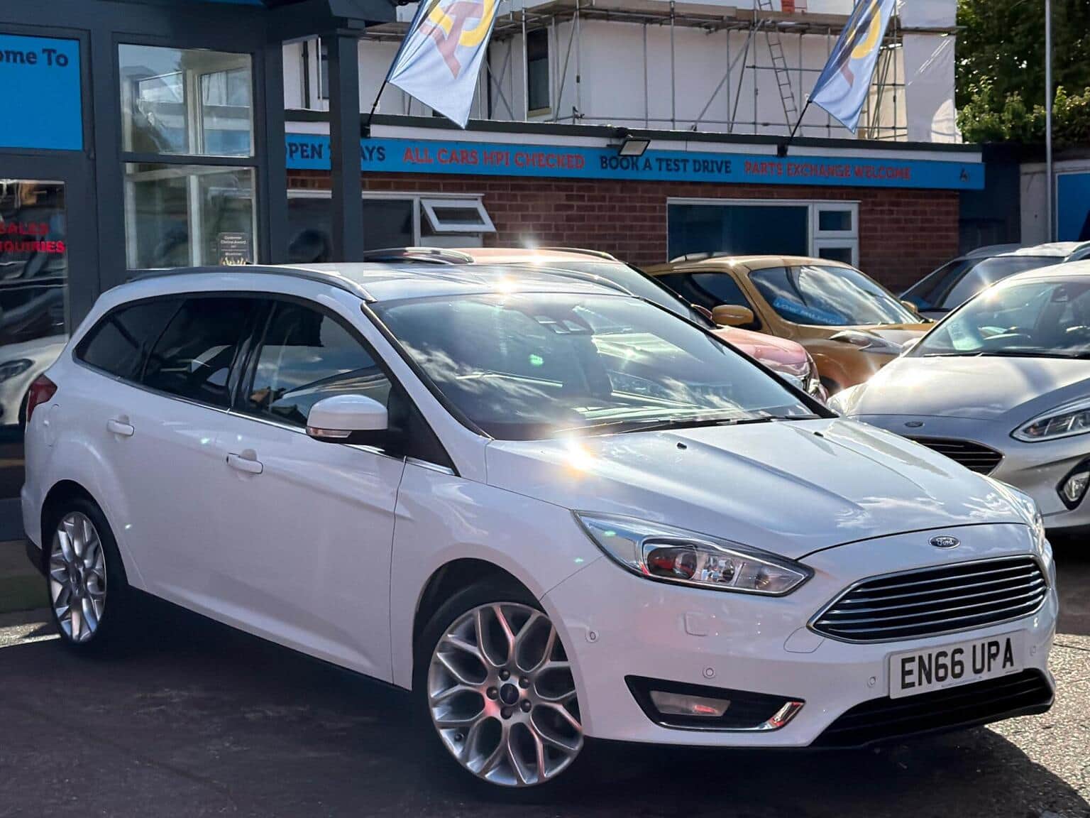 Ford Focus - image 1 of 68