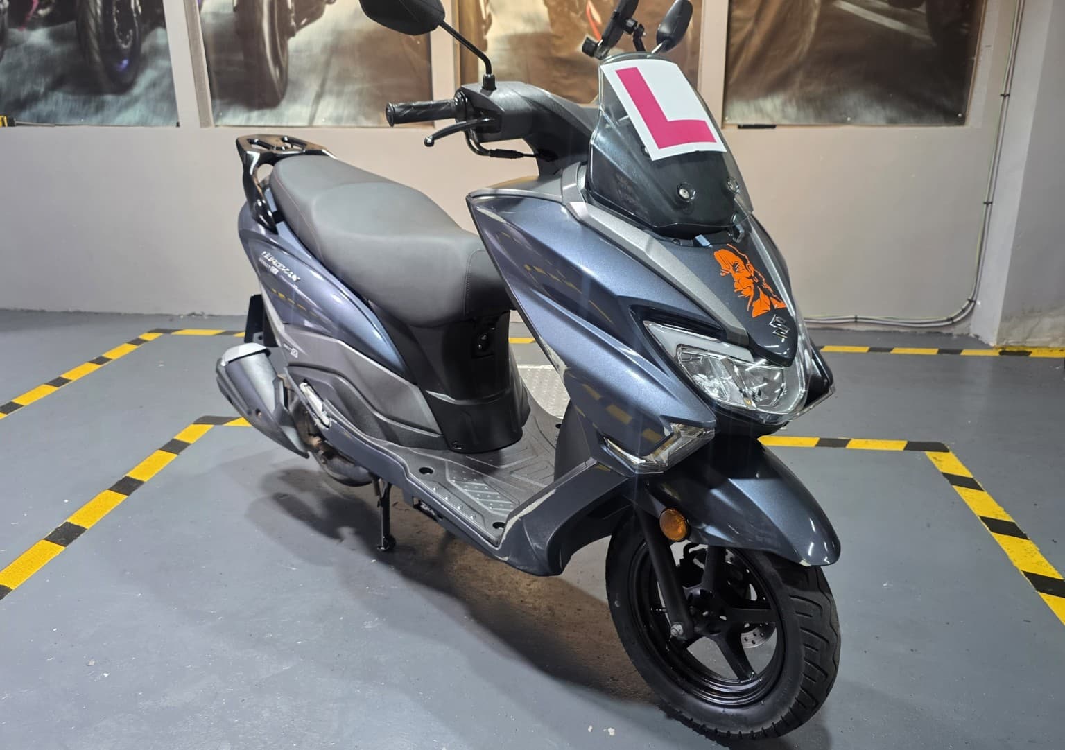 Suzuki Burgman Street 125EX - image 1 of 26
