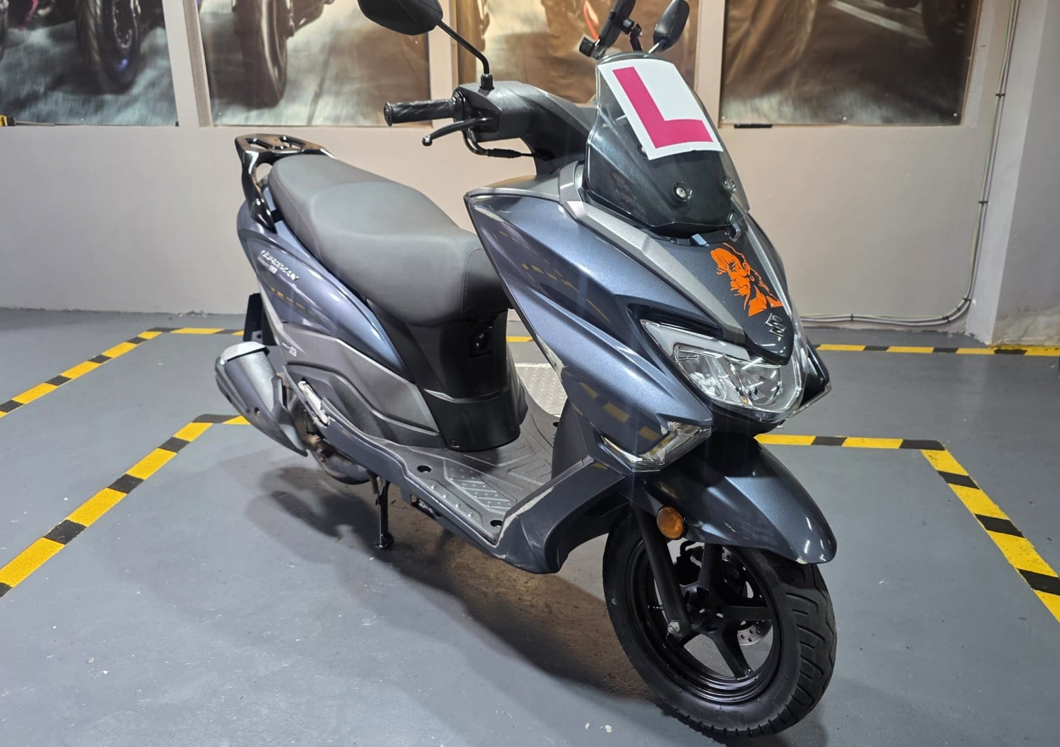 Suzuki Burgman Street 125EX - image 1 of 26
