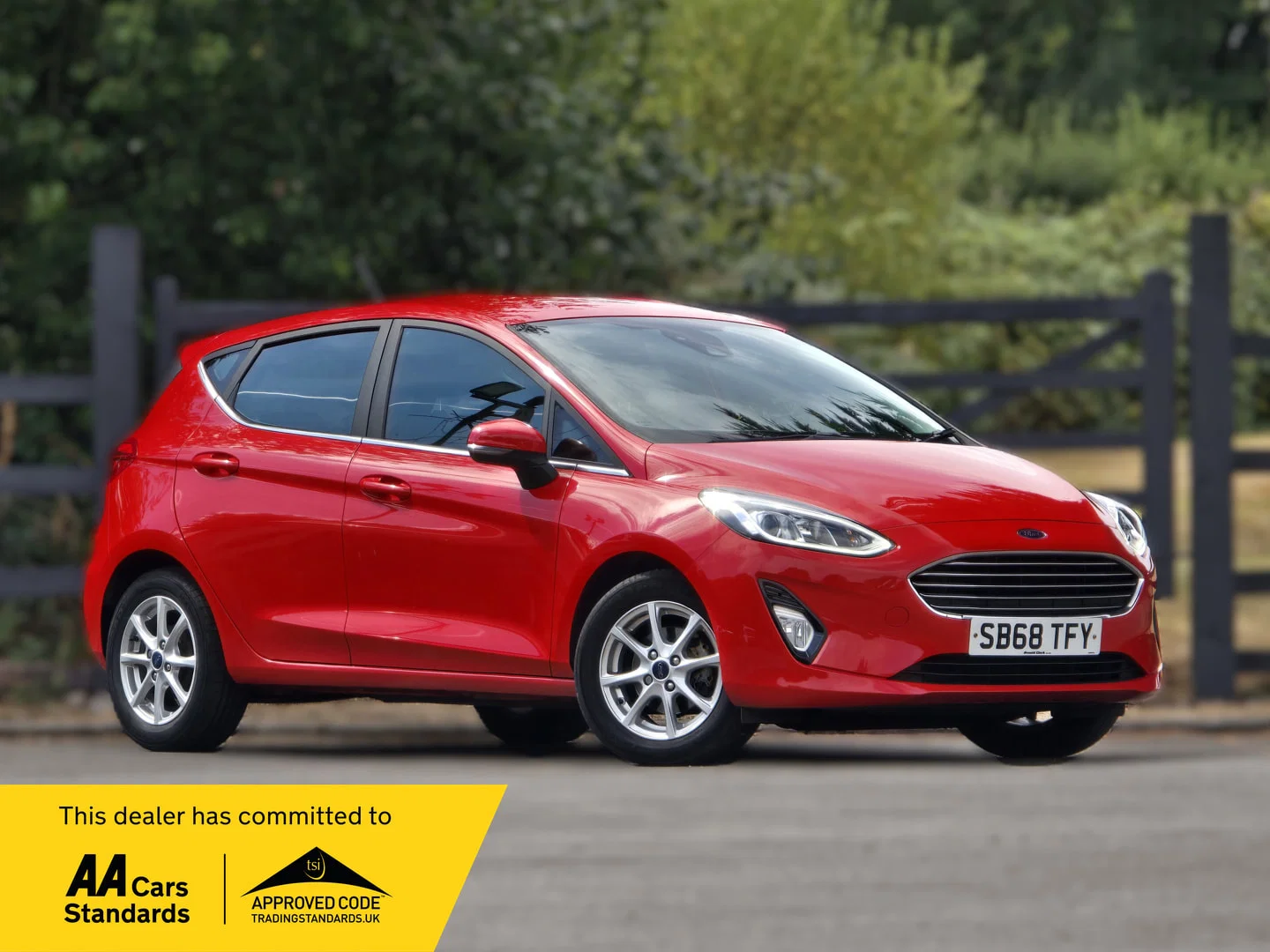 Ford Fiesta - image 1 of 18