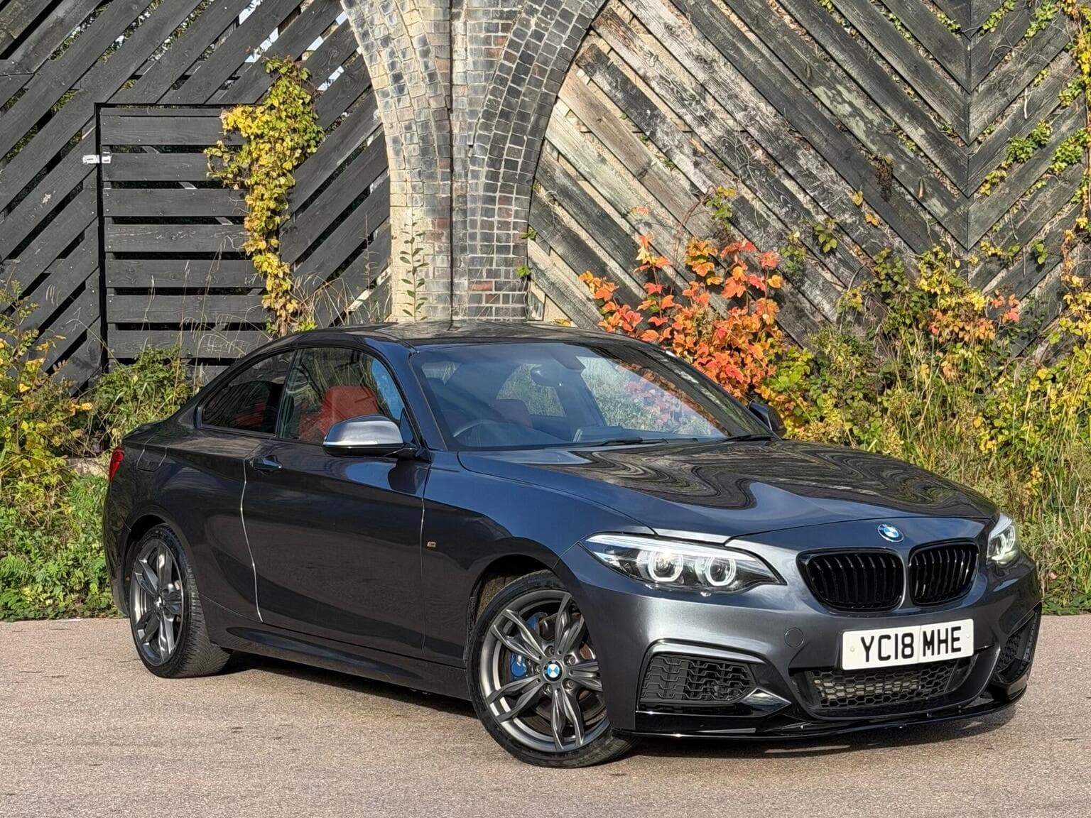 BMW 2 Series - image 1 of 52