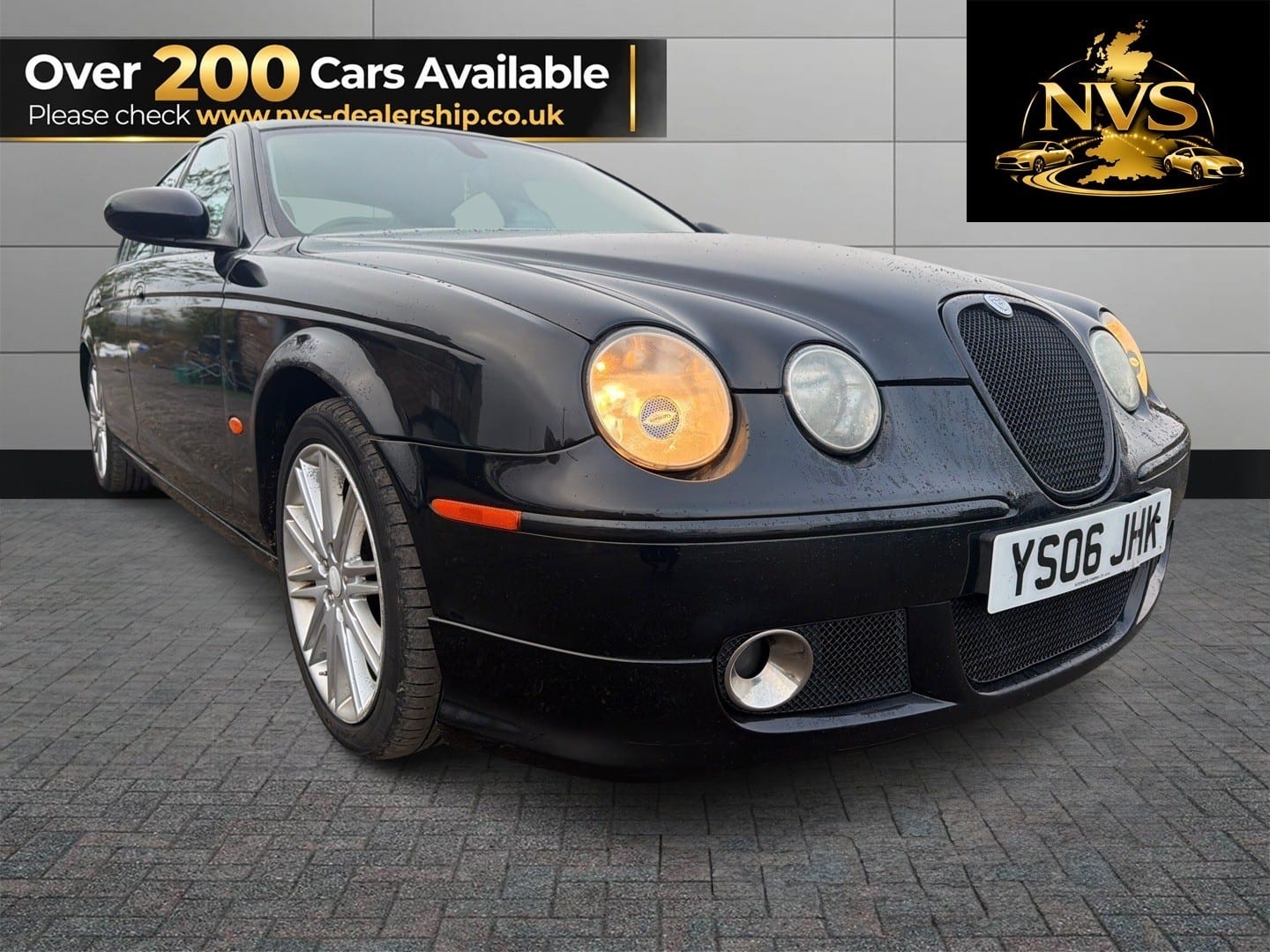 Jaguar S-Type - image 1 of 13