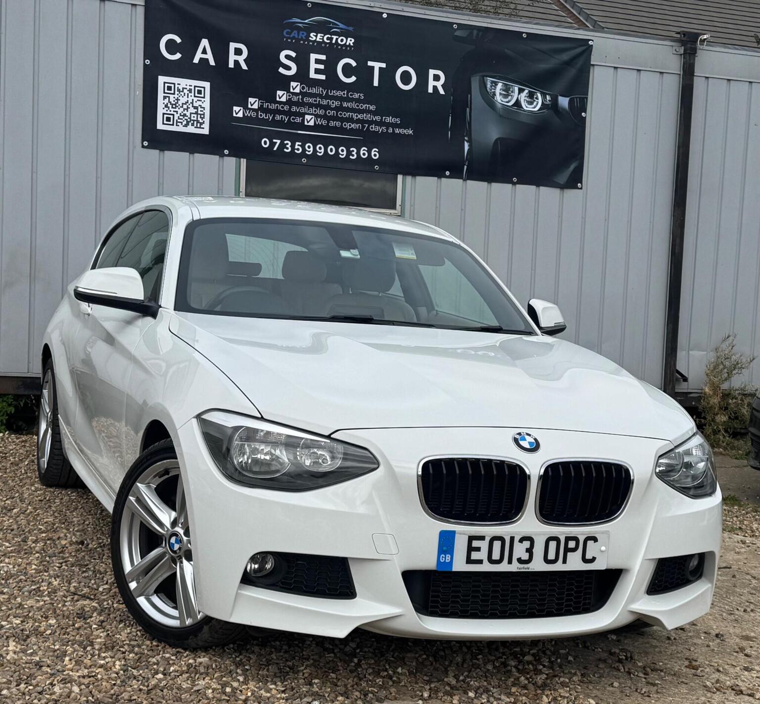 BMW 1 Series - image 1 of 34