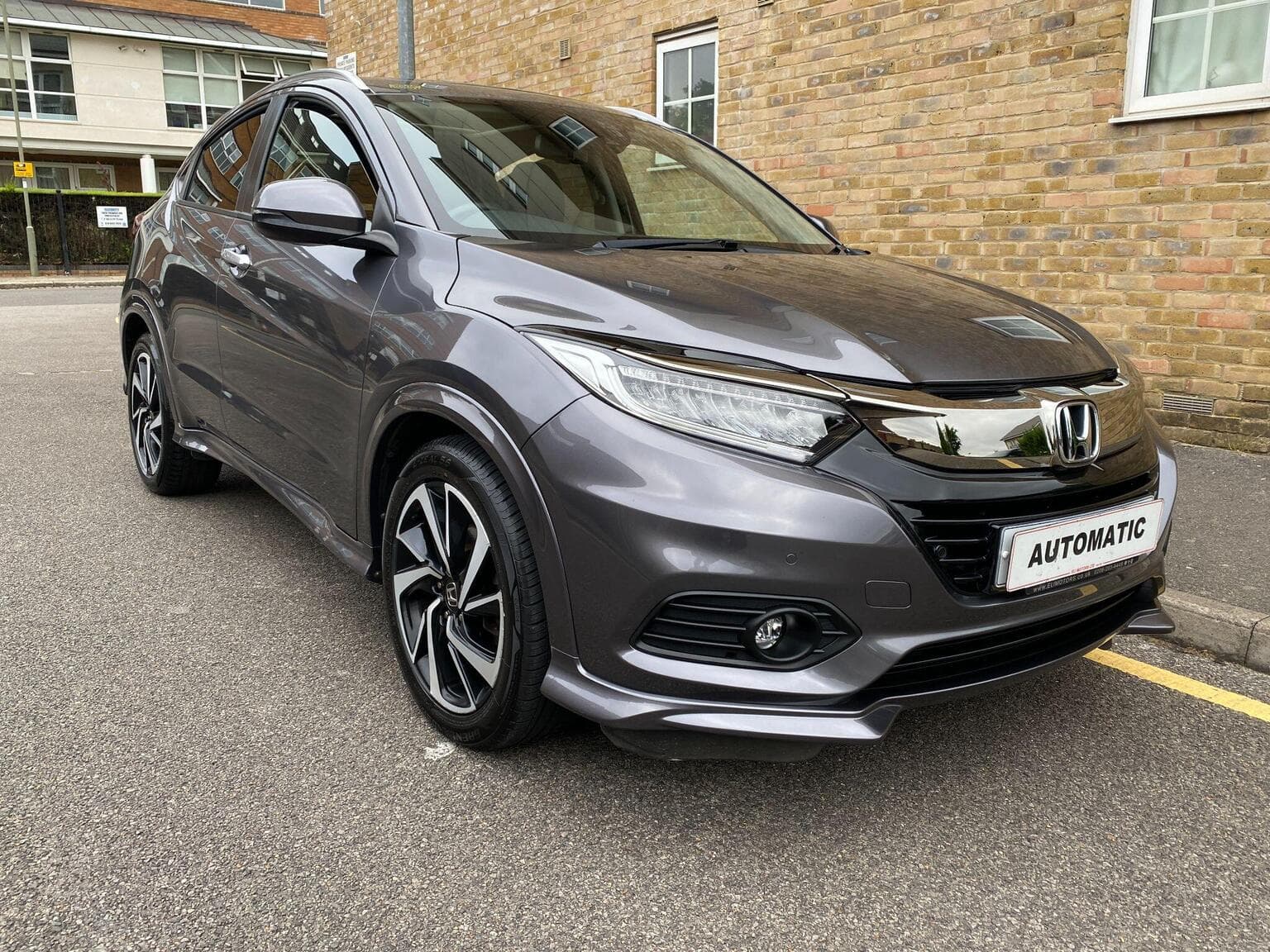 Honda HR-V - image 1 of 6