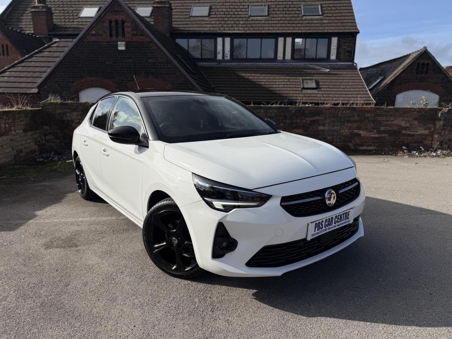 Vauxhall Corsa - image 1 of 6