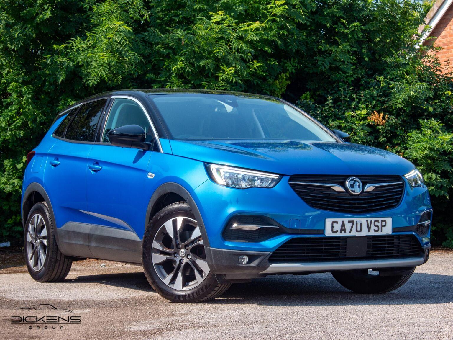 Vauxhall Grandland X - image 1 of 31