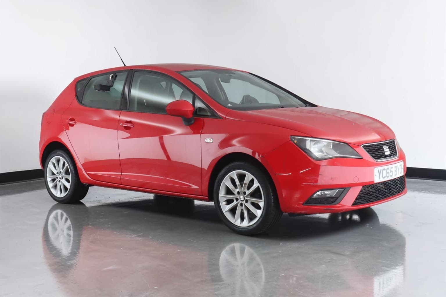 SEAT Ibiza - image 1 of 12
