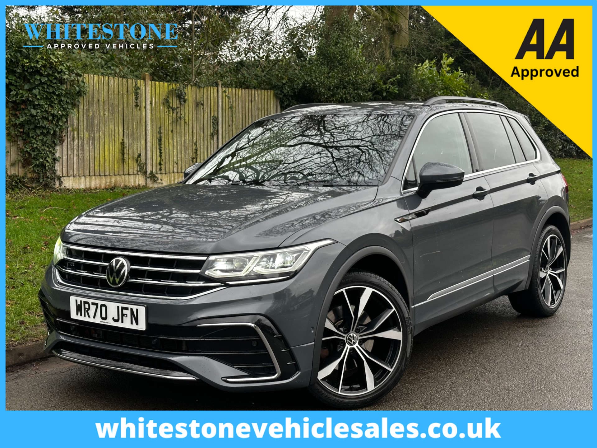 Volkswagen Tiguan - image 1 of 39