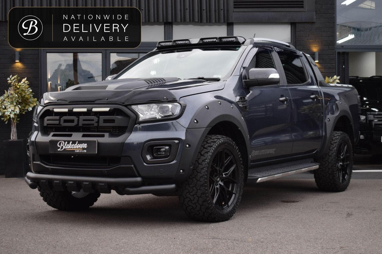 Ford Ranger - image 1 of 57