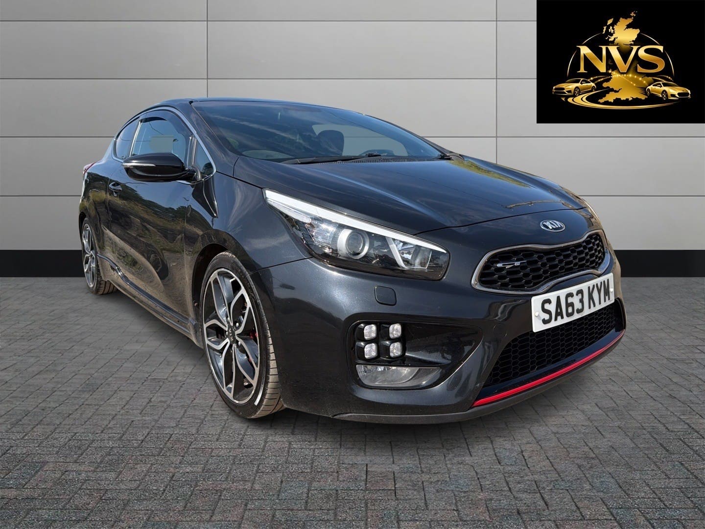 KIA PROCEED - image 1 of 13