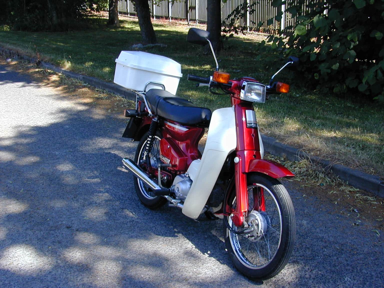 Honda C90 - image 1 of 30