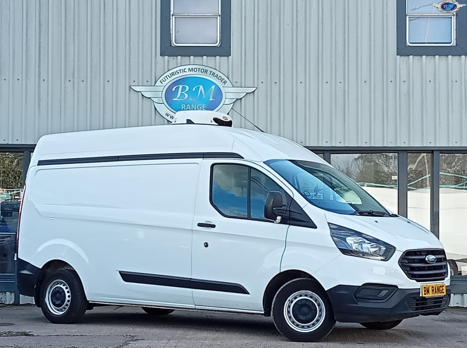 Ford Transit Custom - image 1 of 22