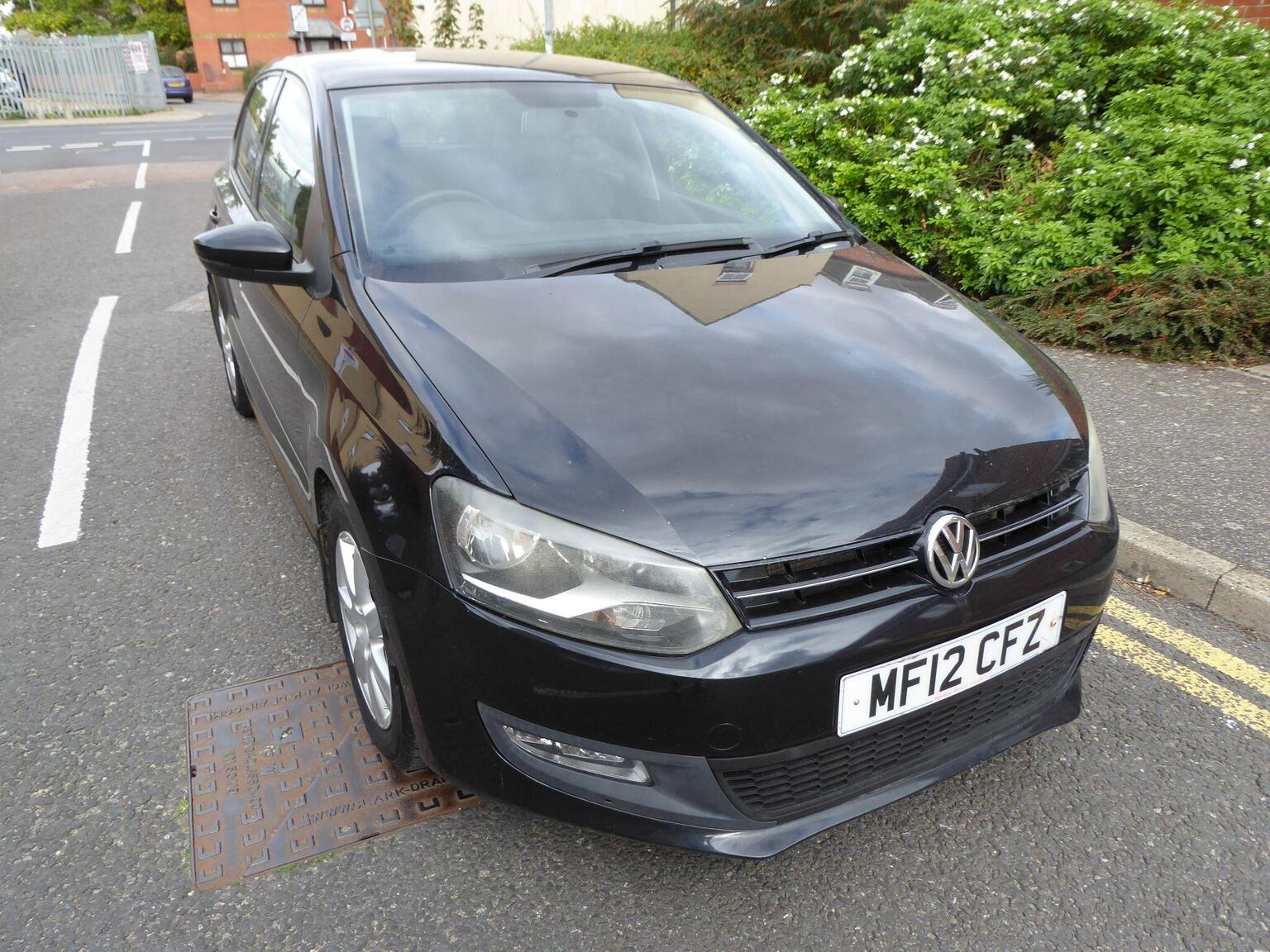 Volkswagen Polo - image 1 of 22