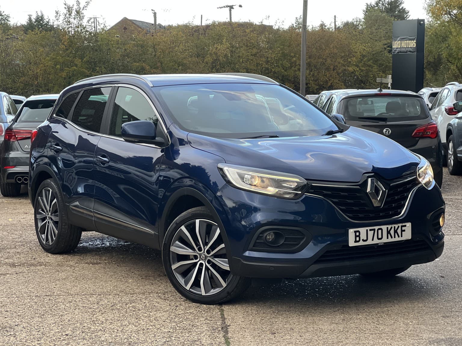 Renault Kadjar - image 1 of 66