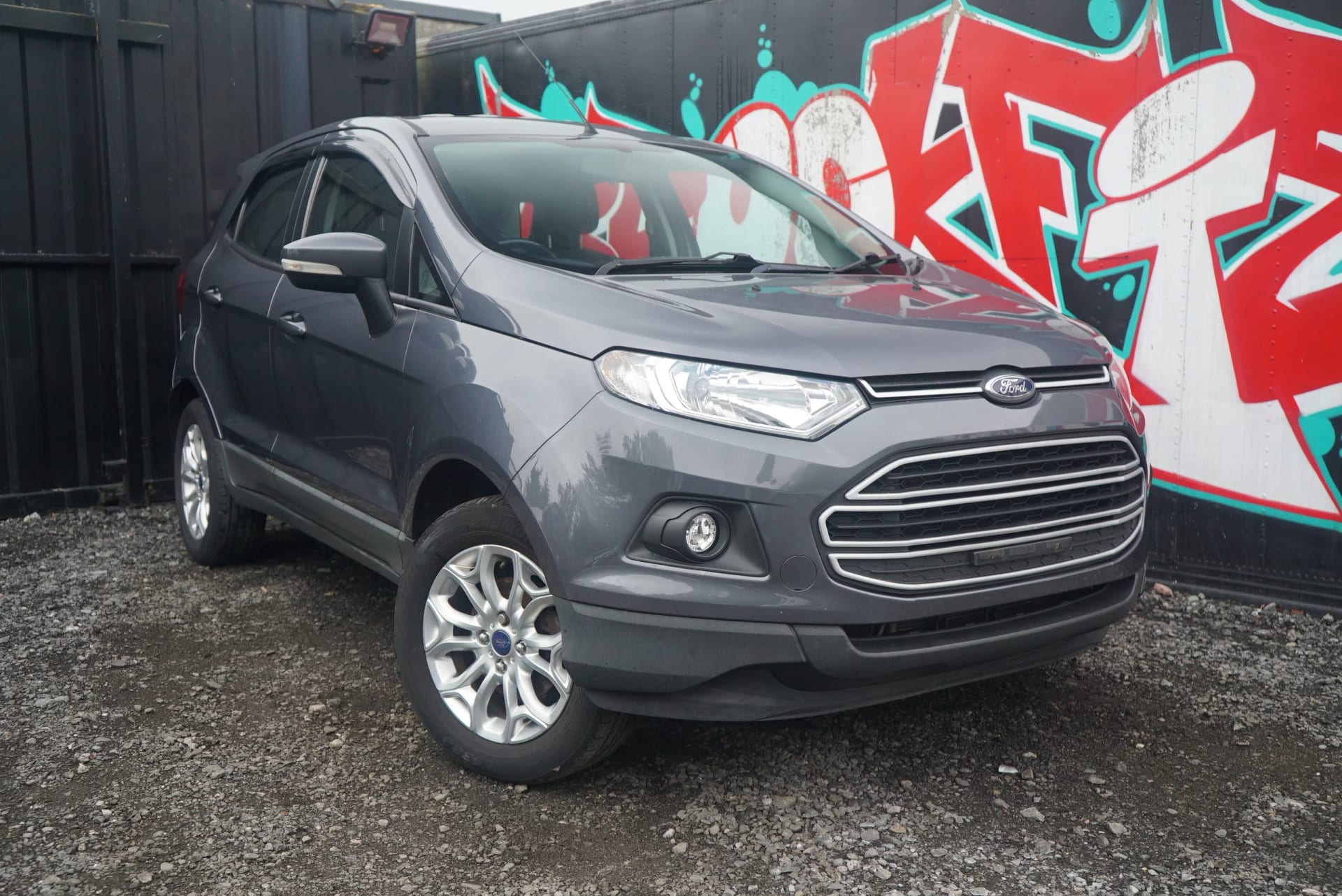Ford EcoSport - image 1 of 86
