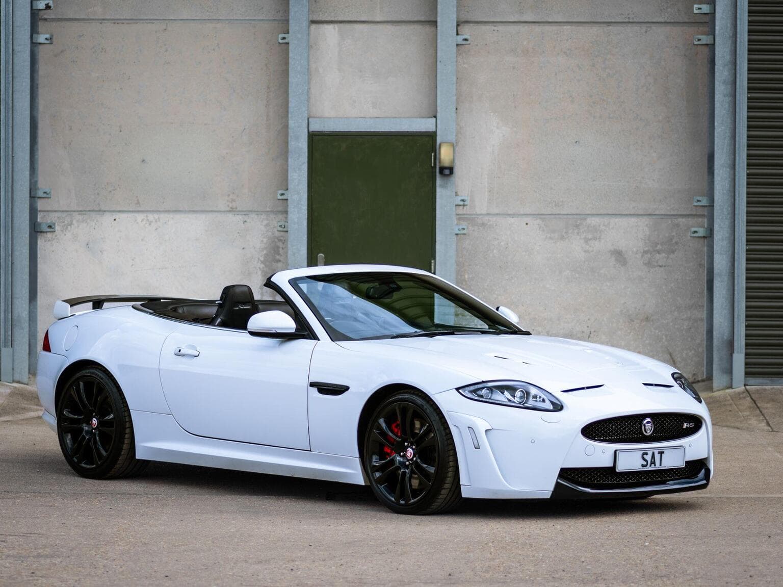 Jaguar XKR-S - image 1 of 6