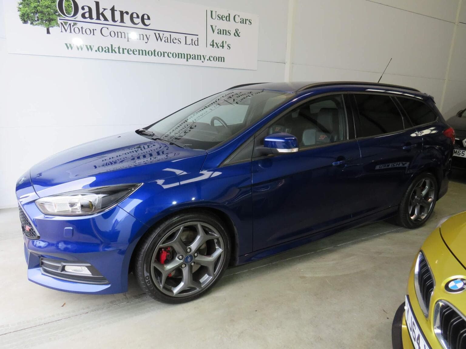 Ford Focus - image 1 of 37