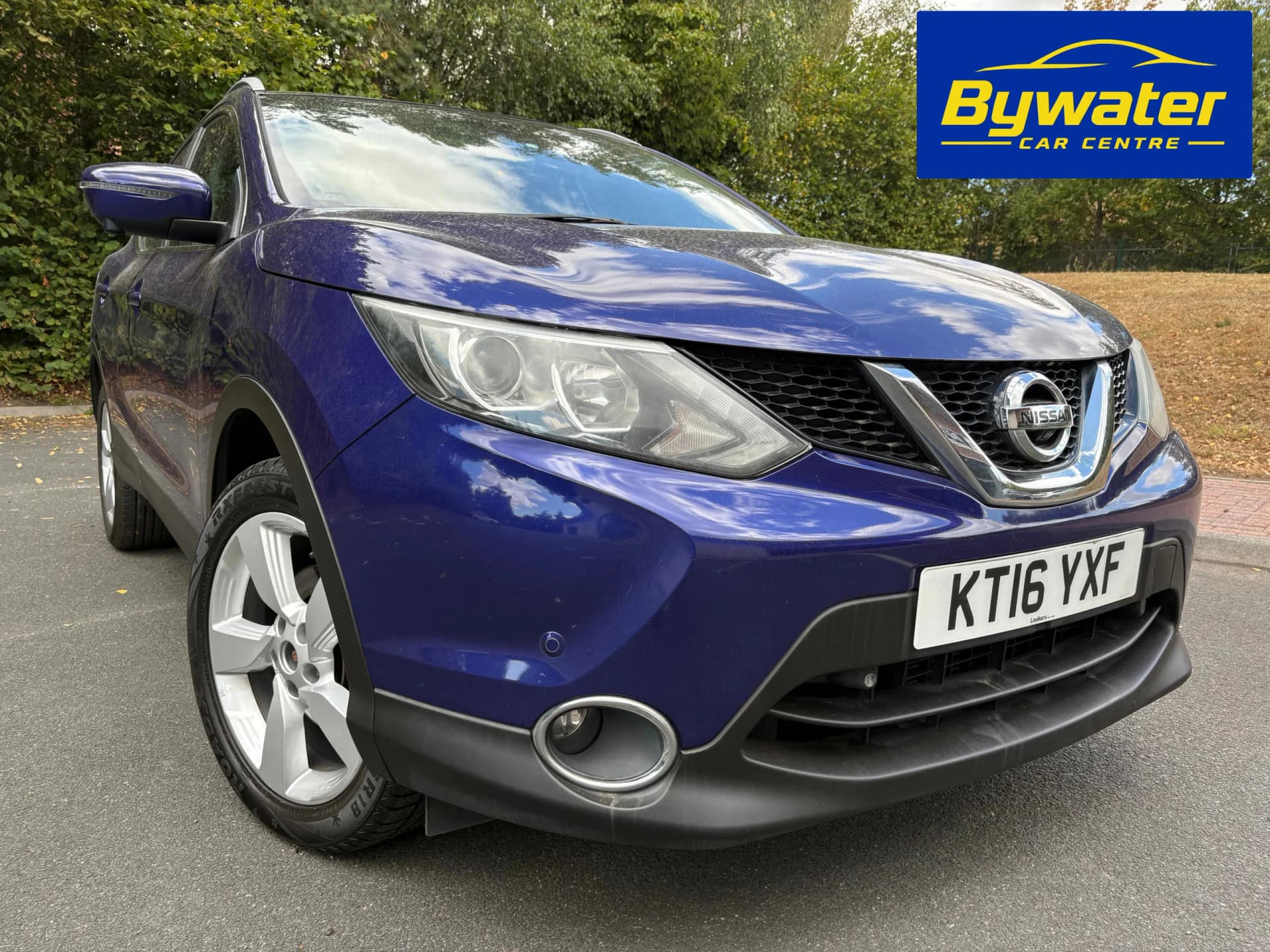 Nissan Qashqai - image 1 of 15