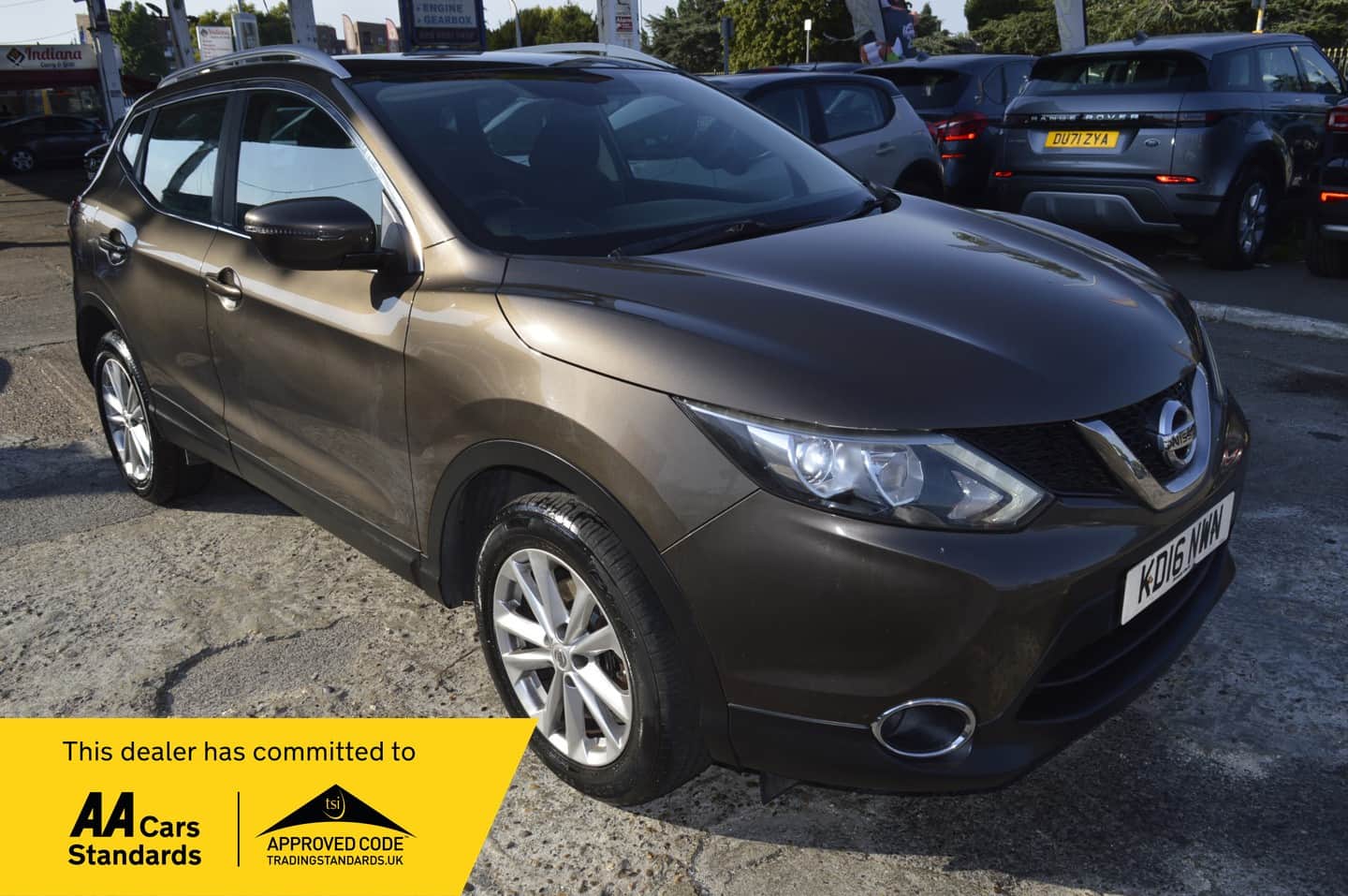 Nissan Qashqai - image 1 of 23