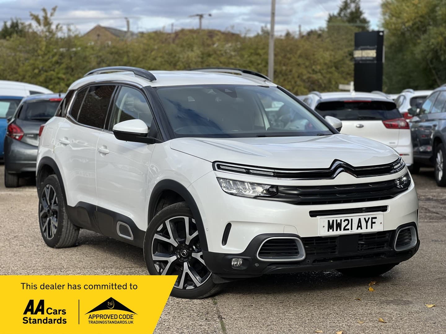 Citroen C5 Aircross - image 1 of 68