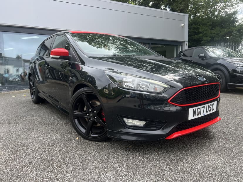 2017 FORD FOCUS