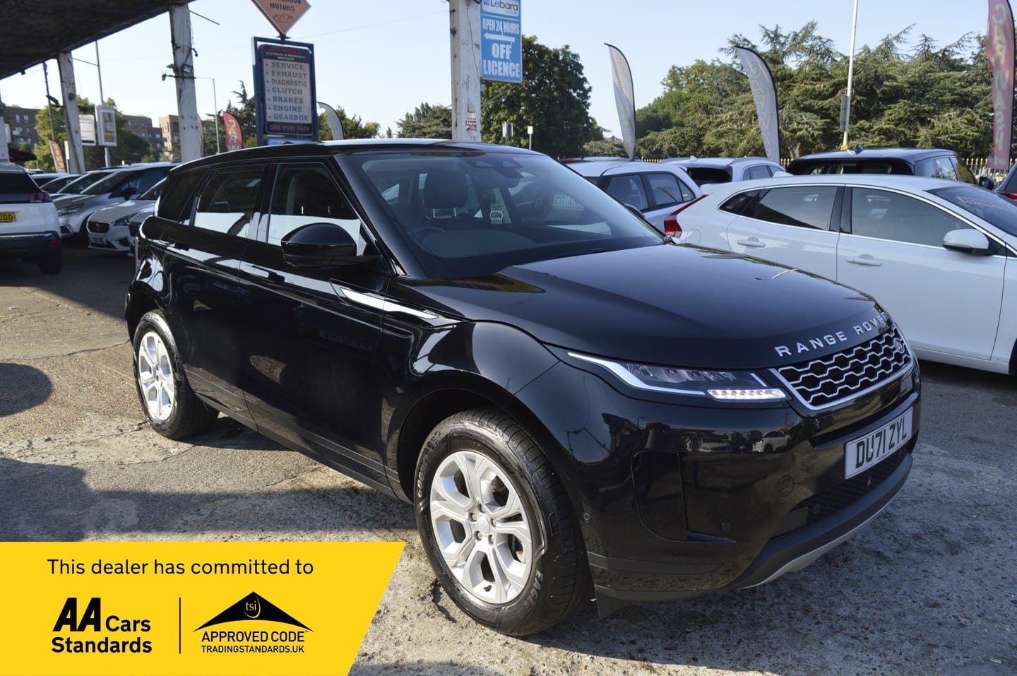 Land Rover Range Rover Evoque - image 1 of 27